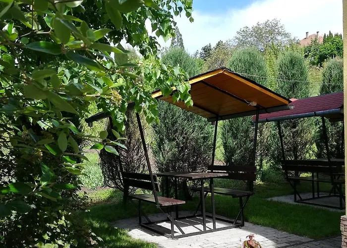 Voelgy Apartamento Eger